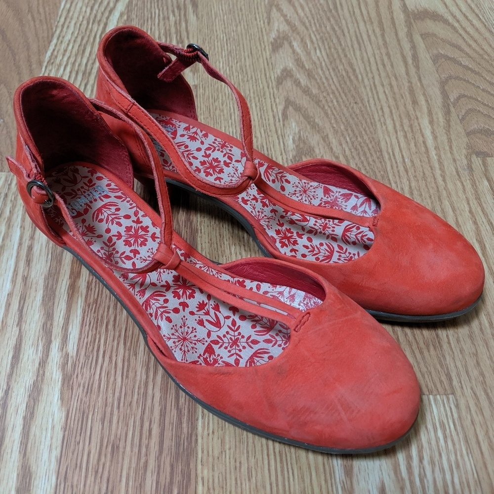 Camper Agatha Suede Heels